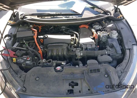 2019 Honda Clarity Plug-In Hybrid from USA, damaged, VIN JHMZC5F11KC005221